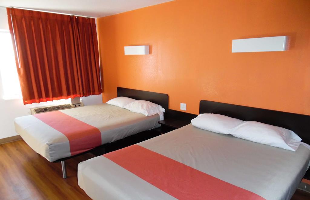 Hotel 6-amarillo, Tx Soncy